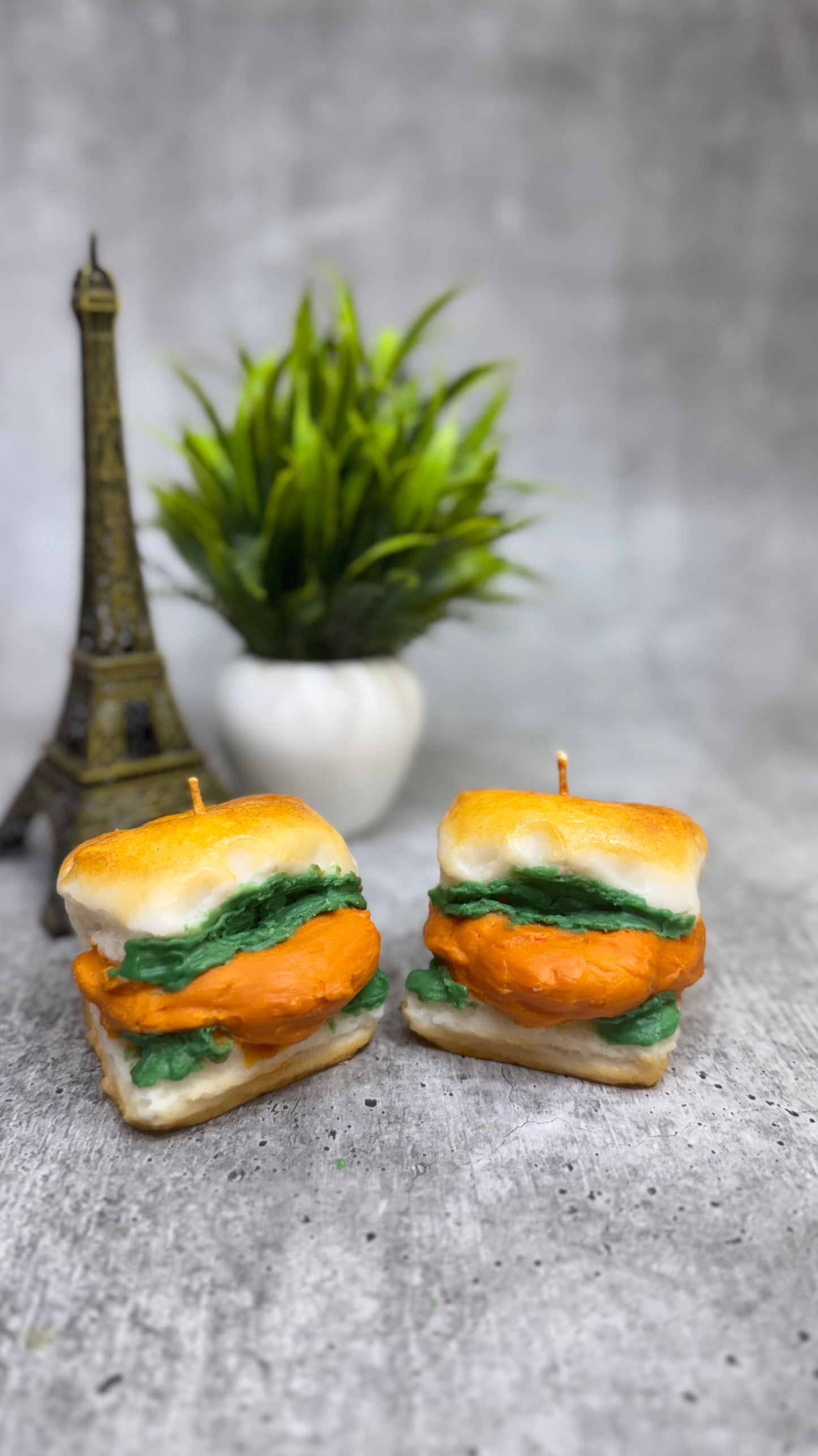 Vada Pav Candle