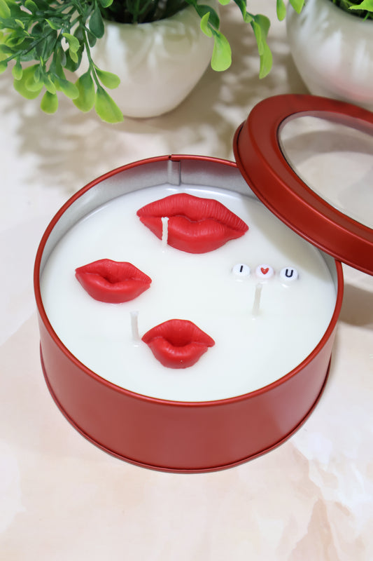 Lips in Jar Candle