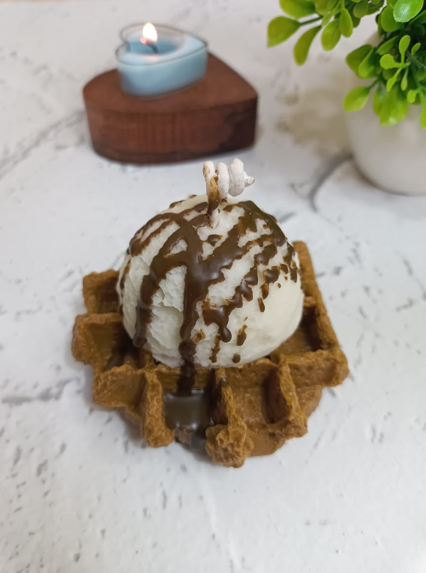Waffle with ice cream Candle